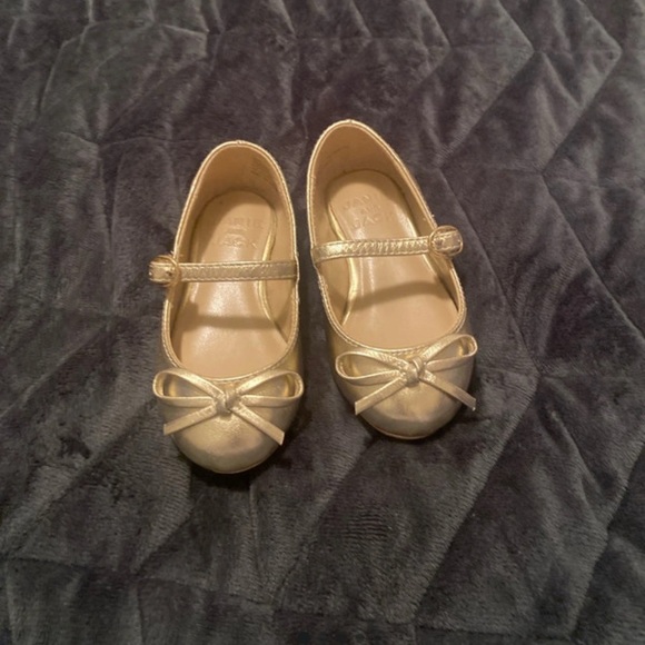 Janie and Jack Other - Janie and Jack Shimmering Gold Dress Shoes